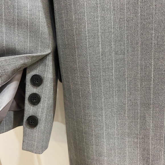NWT Frankie Shop Sybil Blazer - Grey Pinstripe (XS) - Picture 9 of 14